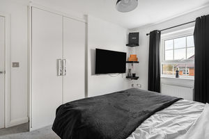 Bedroom- click for photo gallery